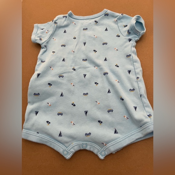 Carter’s NB romper blue color - Picture 4 of 5